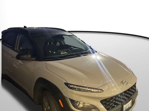 Used 2023 Hyundai Kona SEL w/ Cargo Package image 2