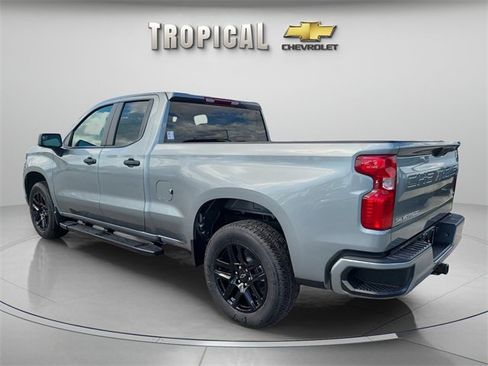 New 2026 Chevrolet Silverado 1500 Custom image 3