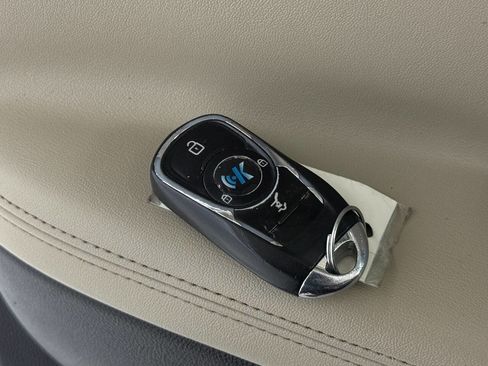 Used 2018 Buick Encore Preferred FWD image 72