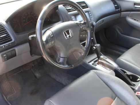 Used 2004 Honda Accord EX image 15