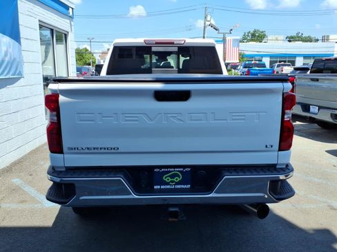 Used 2025 Chevrolet Silverado 2500 LT AWD/4WD image 5