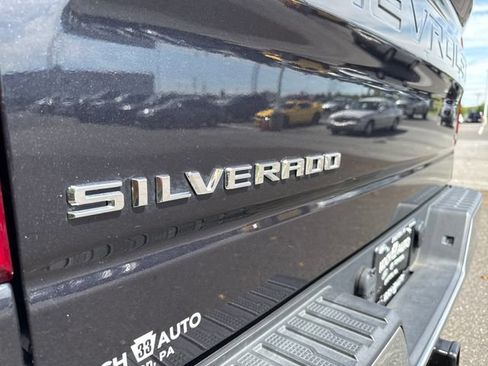 Used 2022 Chevrolet Silverado 1500 LT AWD/4WD image 19