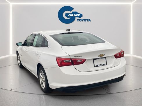 Used 2018 Chevrolet Malibu LS image 5