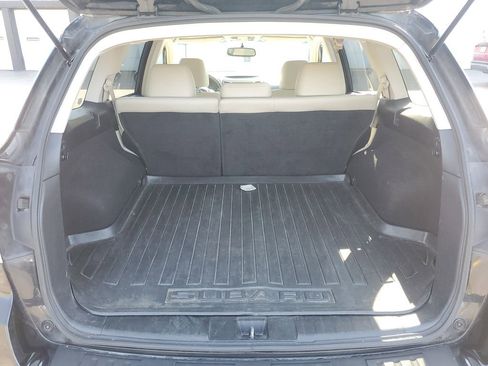 Used 2011 Subaru Outback 2.5i Limited AWD/4WD image 30
