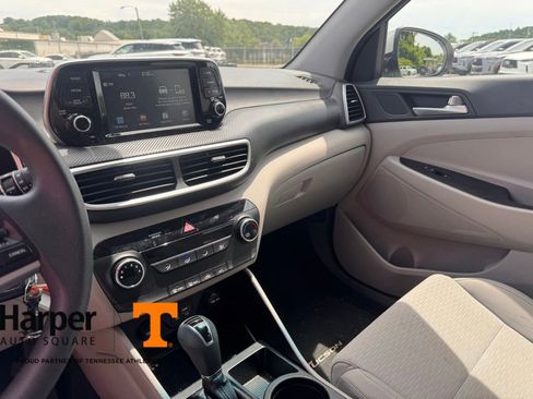 Used 2021 Hyundai Tucson SE FWD image 15