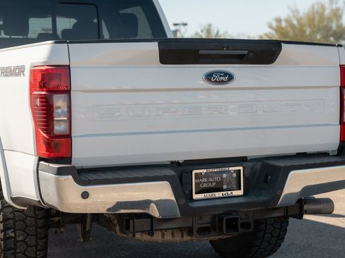 Used 2022 Ford F250 Lariat w/ Tremor Off-Road Package image 5