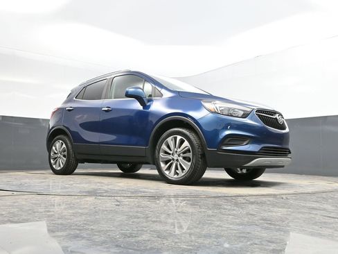 Used 2020 Buick Encore Preferred image 31