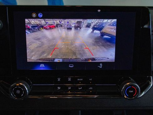 Used 2026 Chevrolet Colorado W/T w/ WT Custom Package AWD/4WD image 6