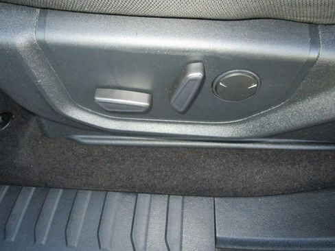 Used 2020 Ford F150 XLT w/ Equipment Group 302A Luxury image 24