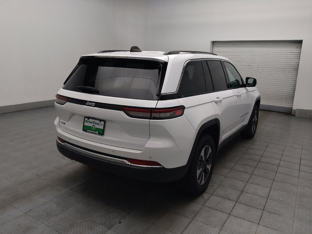 Used 2022 Jeep Grand Cherokee Limited 4xe w/ Luxury Tech Group II AWD/4WD image 9