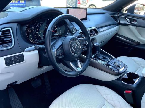 Used 2023 MAZDA CX-9 Signature image 17