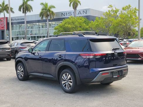 New 2026 Nissan Pathfinder SL FWD image 5