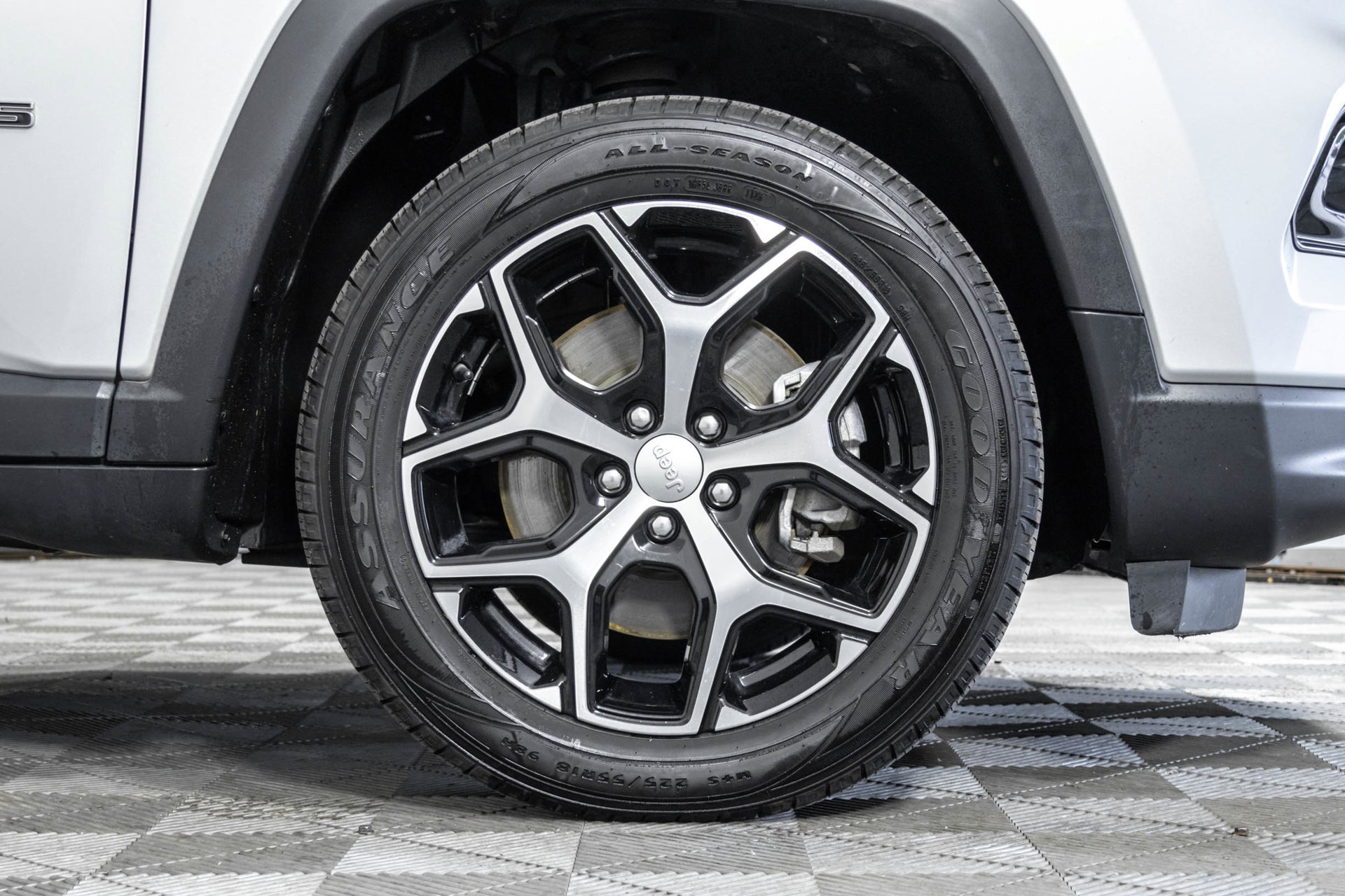 Used 2024 Jeep Compass Limited AWD/4WD image 42