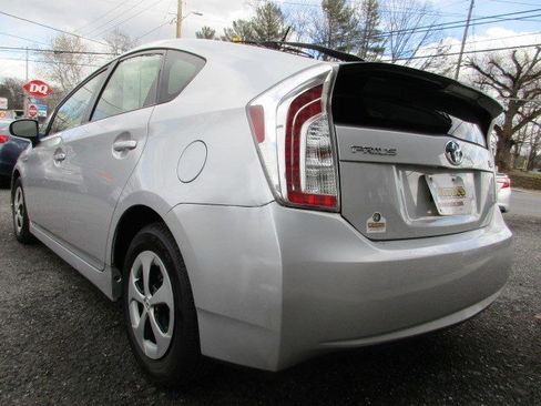 Used 2012 Toyota Prius Two image 6