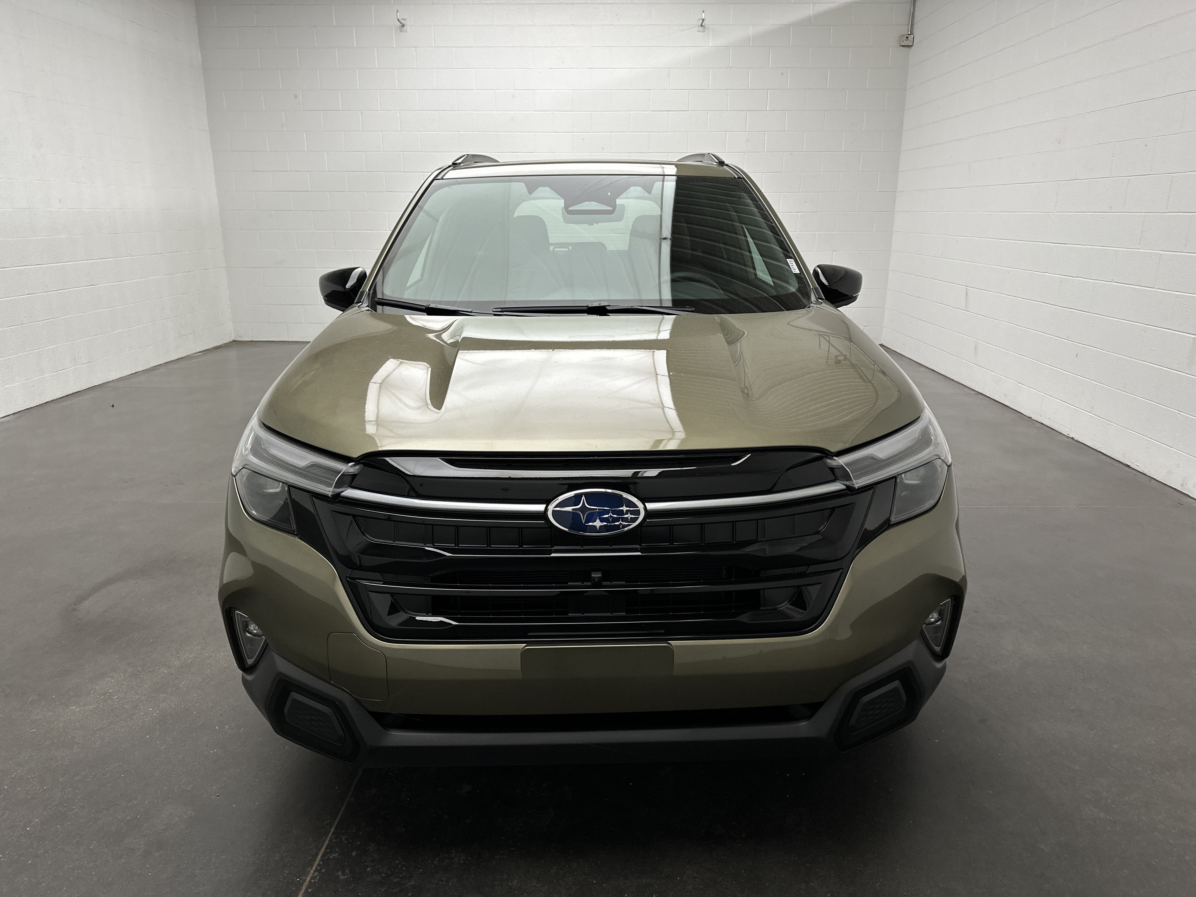 New 2026 Subaru Forester Touring AWD/4WD image 3