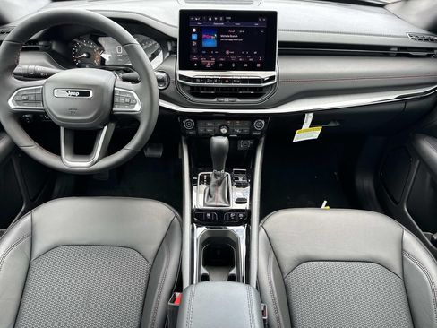 New 2026 Jeep Compass Trailhawk AWD/4WD image 10