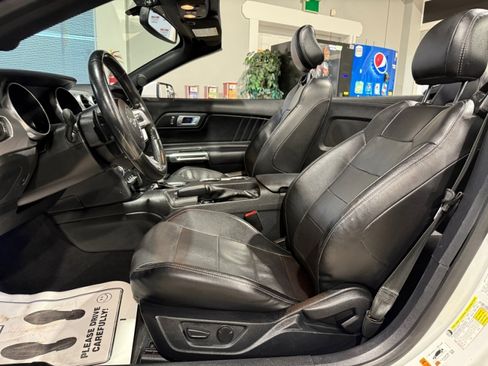 Used 2020 Ford Mustang GT Premium image 10