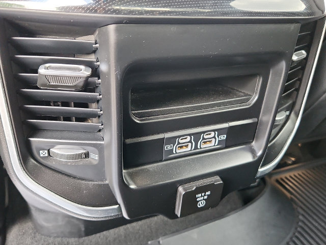 Used 2021 RAM 1500 Laramie w/ Sport Appearance Package AWD/4WD image 12