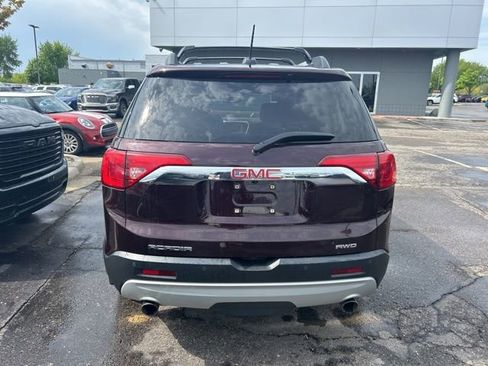 Used 2017 GMC Acadia SLT AWD/4WD image 3