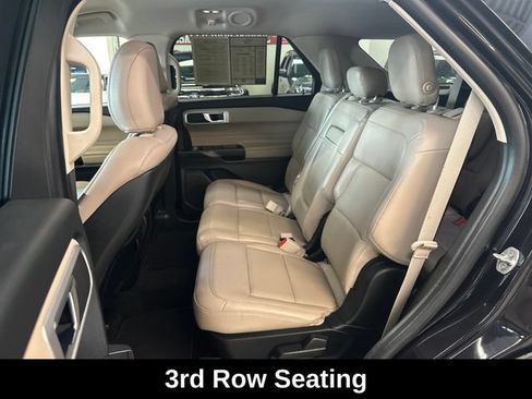 Used 2020 Ford Explorer XLT w/ Equipment Group 202A AWD/4WD image 5