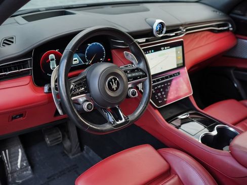 Used 2023 Maserati Grecale Modena AWD/4WD image 19