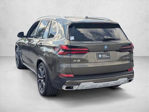 New 2026 BMW X5 xDrive50e AWD/4WD image 8