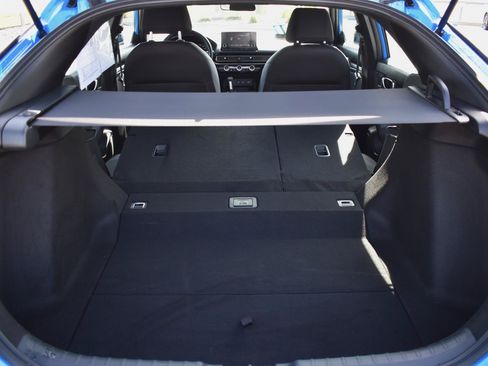 Used 2025 Honda Civic Sport image 17