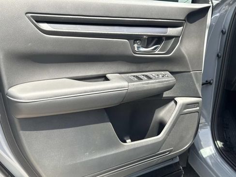 Certified 2026 Honda CR-V EX image 18