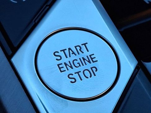 Certified 2025 BMW 230i xDrive Coupe w/ M Sport Package image 25