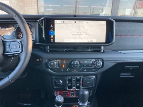 New 2025 Jeep Wrangler Rubicon image 17