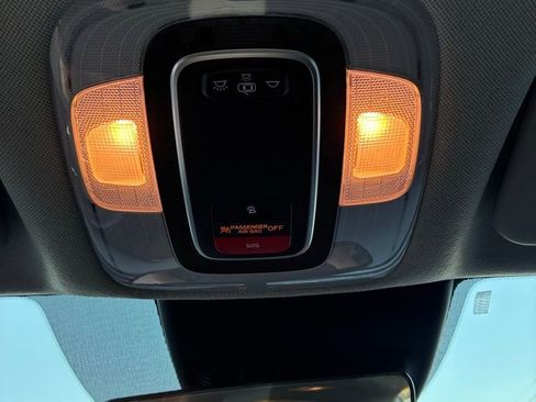 Used 2023 Hyundai Elantra SEL image 36