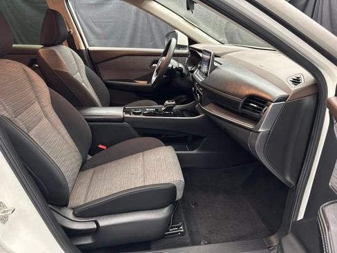 Certified 2023 Nissan Rogue SV AWD/4WD image 12