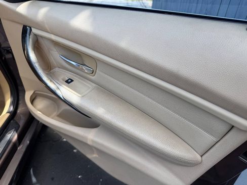 Used 2013 BMW 328i Sedan RWD image 6