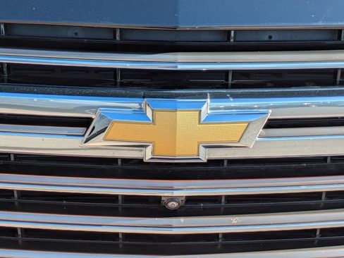 Certified 2024 Chevrolet Tahoe High Country w/ Advanced Technology Package AWD/4WD image 13