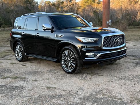 Used 2021 INFINITI QX80 Sensory w/ All-Season Package image 5