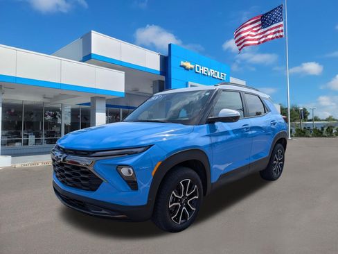 Used 2024 Chevrolet TrailBlazer ACTIV w/ Driver Confidence Package image 8