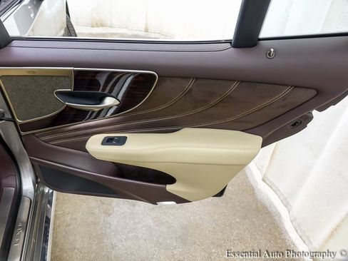 Used 2020 Lexus LS 500 AWD image 23