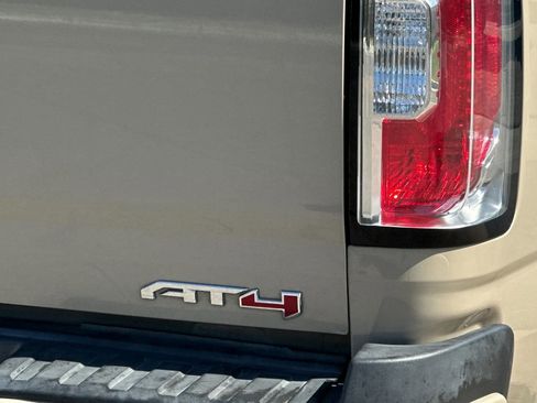 Certified 2022 GMC Canyon AT4 AWD/4WD image 26
