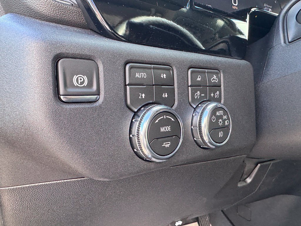 Used 2026 GMC Sierra 2500 SLT w/ SLT Convenience Package AWD/4WD image 14