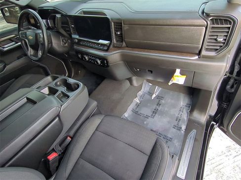 Certified 2024 Chevrolet Silverado 1500 LT image 28