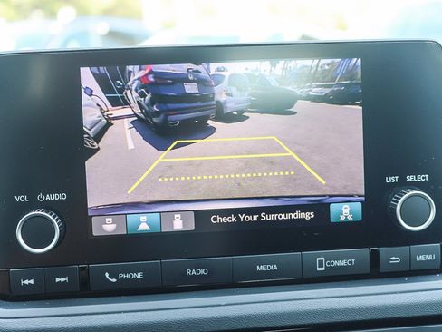 Used 2025 Honda Accord SE image 25