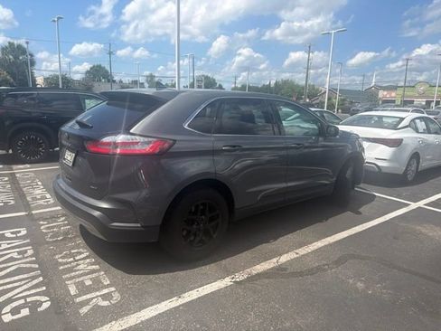 Used 2024 Ford Edge SEL AWD/4WD image 7