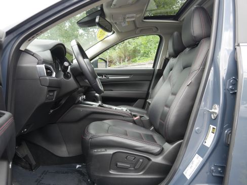 Used 2024 MAZDA CX-5 Carbon Edition AWD/4WD image 12