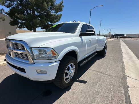 Used 2018 RAM 3500 Laramie w/ Sport Appearance Group AWD/4WD image 9