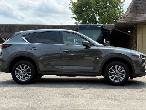 Used 2023 MAZDA CX-5 AWD 2.5 S w/ Select Package image 6