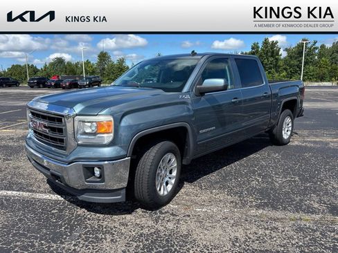 Used 2014 GMC Sierra 1500 SLE w/ SLE Value Package AWD/4WD image 3