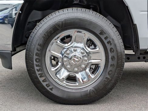 Used 2025 RAM 2500 Tradesman w/ Chrome Appearance Group image 25