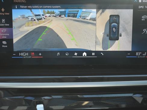 Used 2024 BMW X7 xDrive40i image 28