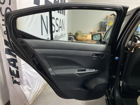 Used 2021 Nissan Versa SV FWD image 23