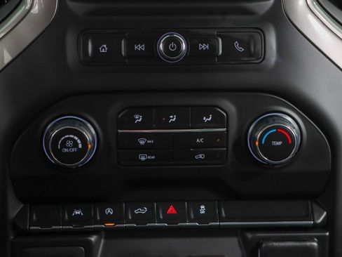 Used 2024 Chevrolet Silverado 1500 Custom AWD/4WD image 19